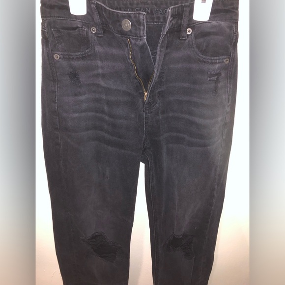 American Eagle Black Ripped Straight Mom Jeans - Picture 6 of 6